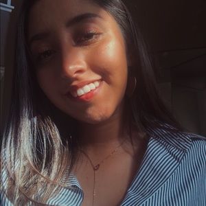 Meet your Posher, Andrea